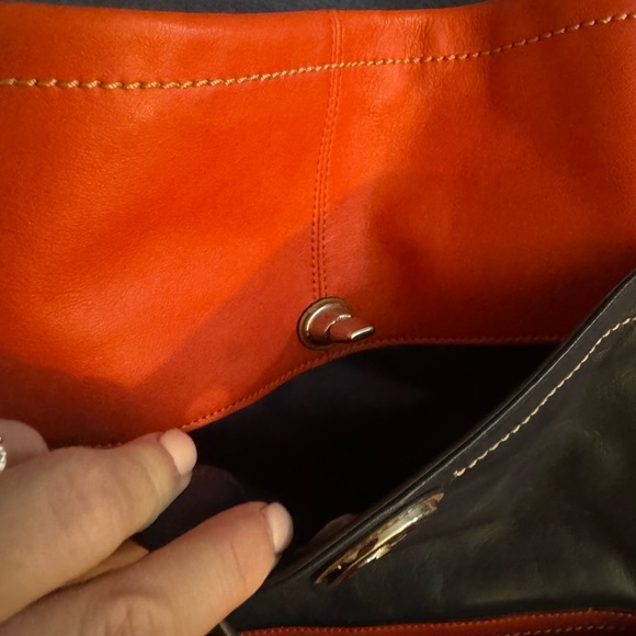 Authentic COACH soft leather handbag - Picture 7 of 7